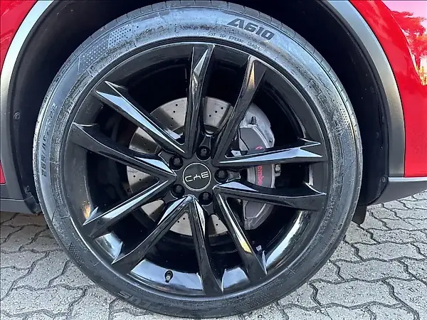 BYD Tang - Imagem 16