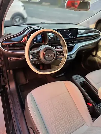 Fiat 500e - Imagem 9