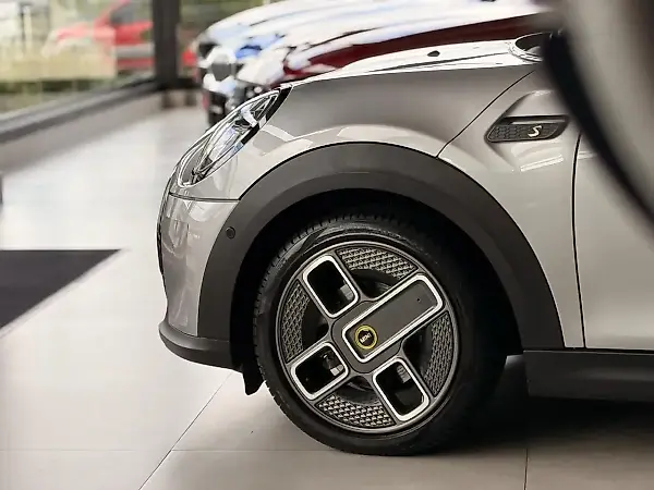 Mini Cooper SE - Imagem 5