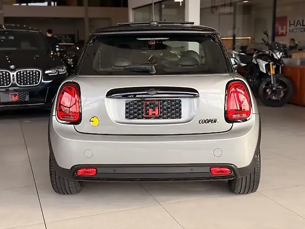 Mini Cooper SE - Imagem 8