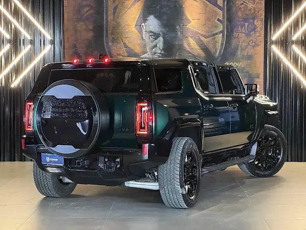 GMC Hummer EV SUV - Imagem 8