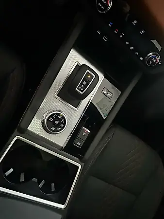 Mitsubishi Outlander - Imagem 13