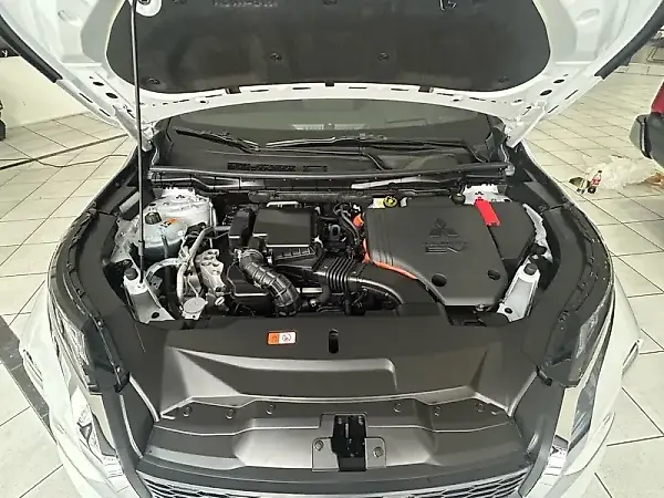 Mitsubishi Outlander - Imagem 18