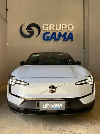 Volvo EX30 - Imagem 2