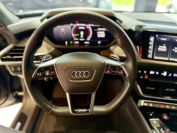 Audi Rs E-tron  GT - Imagem 16