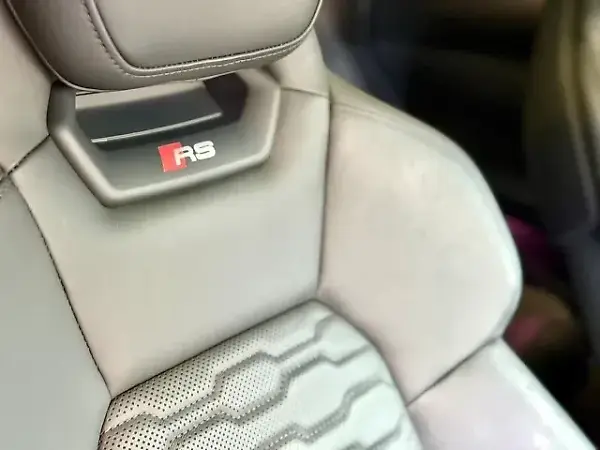 Audi Rs E-tron  GT - Imagem 19
