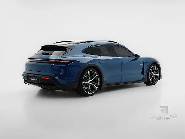 Porsche Taycan - Imagem 4