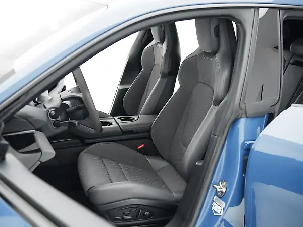 Porsche Taycan - Imagem 13