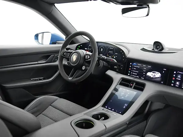 Porsche Taycan - Imagem 15