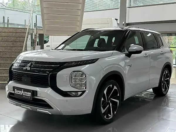 Mitsubishi Outlander - Imagem 3