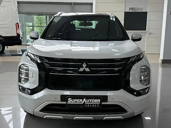 Mitsubishi Outlander - Imagem 2