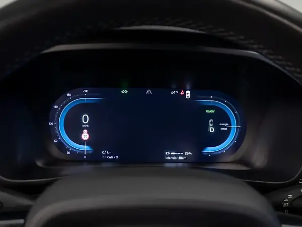 Volvo XC40 Recharge - Imagem 10