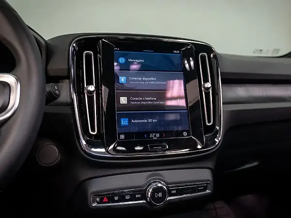 Volvo XC40 Recharge - Imagem 10