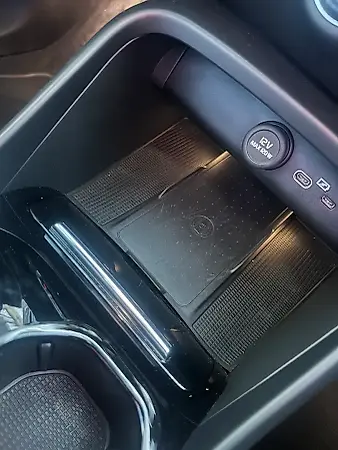 Volvo XC40 Recharge - Imagem 2