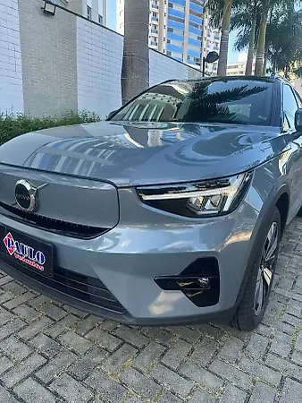 Volvo XC40 Recharge - Imagem 3
