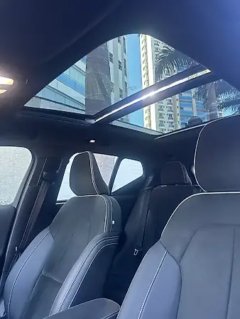 Volvo XC40 Recharge - Imagem 15