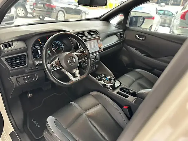 Nissan Leaf - Imagem 10
