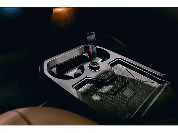 BMW Ix - Imagem 16