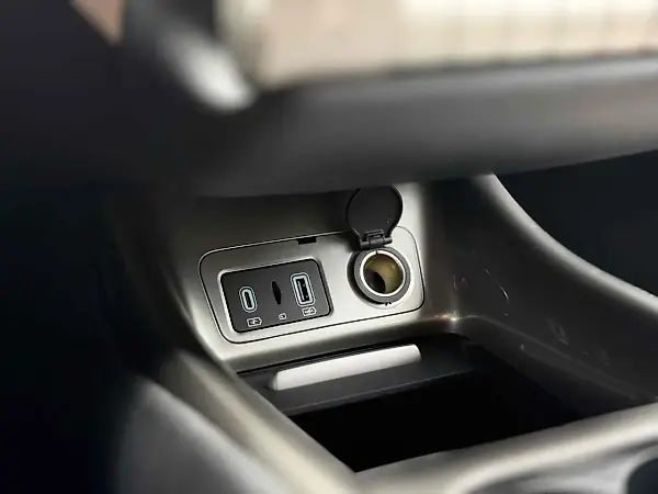BYD Dolphin - Imagem 12