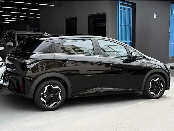 BYD Dolphin - Imagem 18