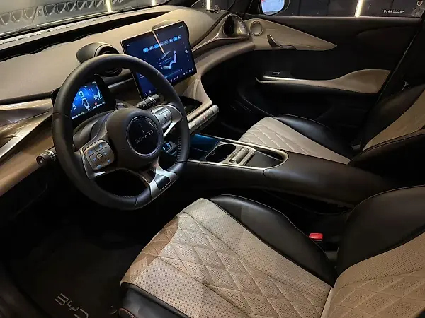 BYD Dolphin - Imagem 8