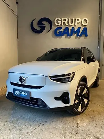 Volvo XC40 Recharge - Imagem 1