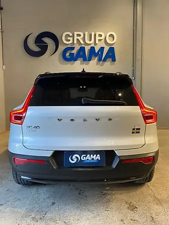 Volvo XC40 Recharge - Imagem 5
