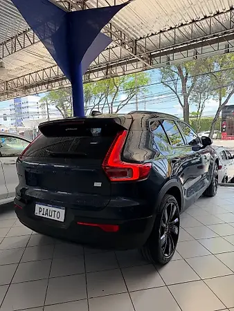Volvo XC40 Recharge - Imagem 5