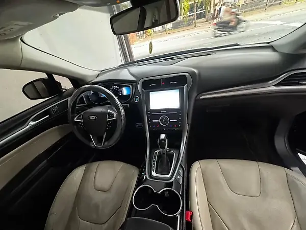 Ford Fusion - Imagem 2