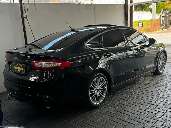 Ford Fusion - Imagem 5