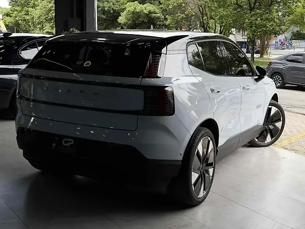 Volvo EX30 - Imagem 6