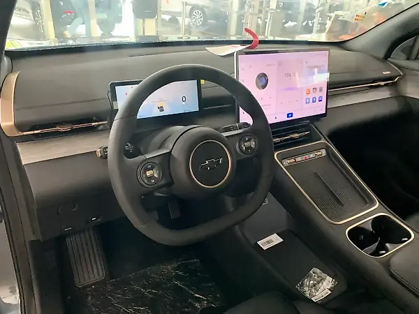 Chevrolet Captiva EV - Imagem 15