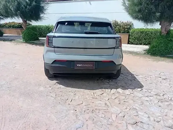 Volvo EX30 - Imagem 5