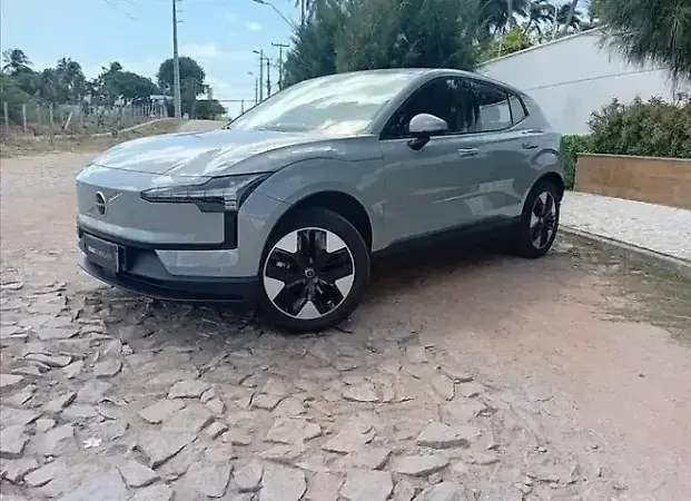 Volvo EX30 - Imagem 3