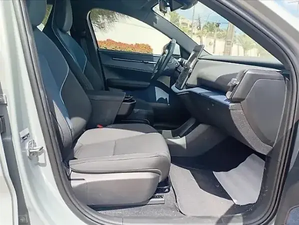 Volvo EX30 - Imagem 14