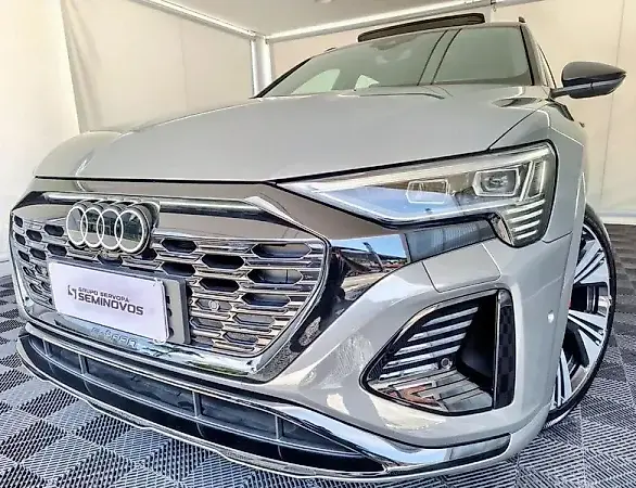Audi Q8 E-tron - Imagem 1