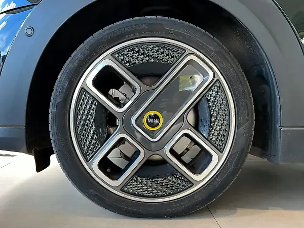 Mini Cooper SE - Imagem 7