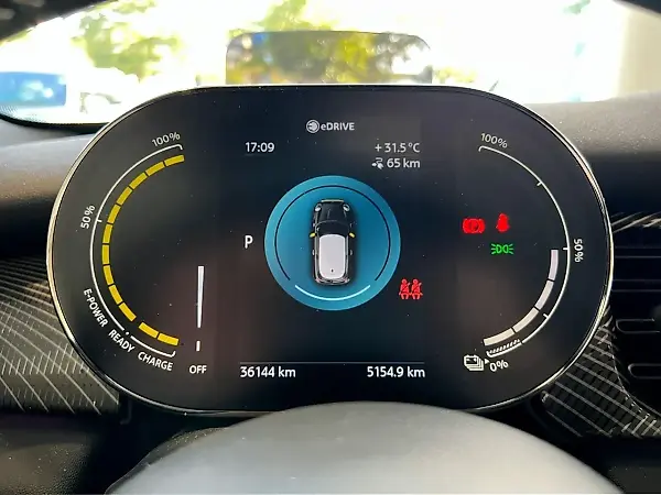 Mini Cooper SE - Imagem 14
