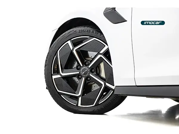 BYD Seal - Imagem 11