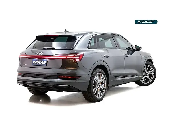 Audi E-tron - Imagem 6