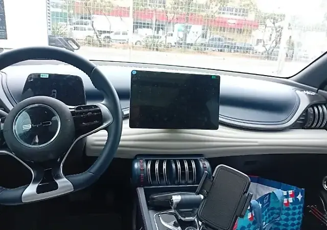 BYD Yuan Plus - Imagem 6