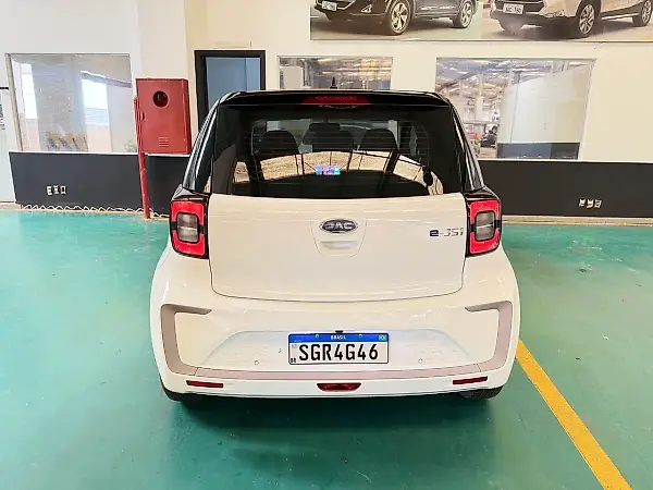 JAC E-JS1 - Imagem 4