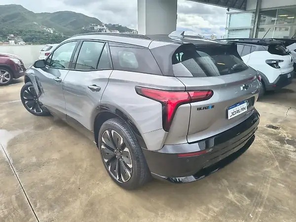 Chevrolet Blazer EV - Imagem 2