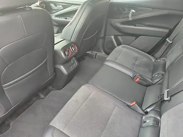Chevrolet Blazer EV - Imagem 13