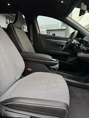 Renault Megane E-tech Electric - Imagem 14