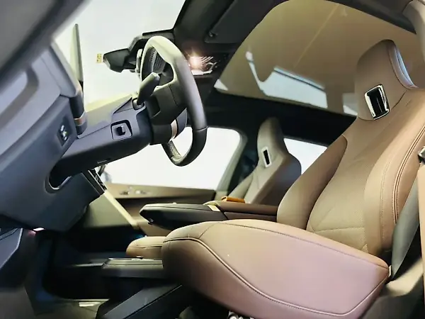 BMW Ix - Imagem 7