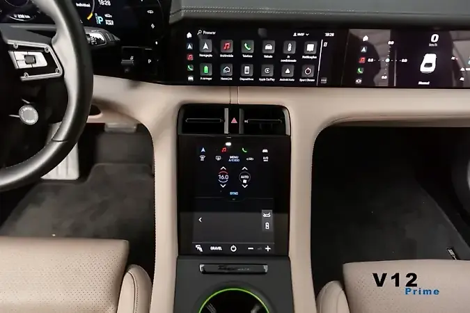 Porsche Taycan - Imagem 12