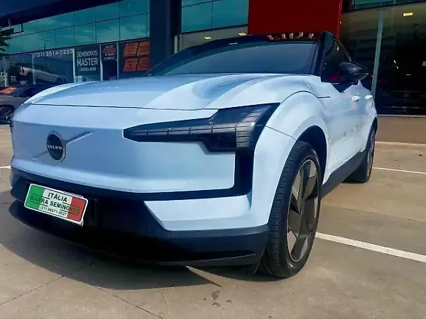 Volvo EX30 - Imagem 2