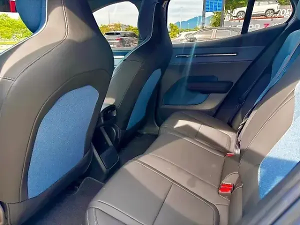 Volvo EX30 - Imagem 6