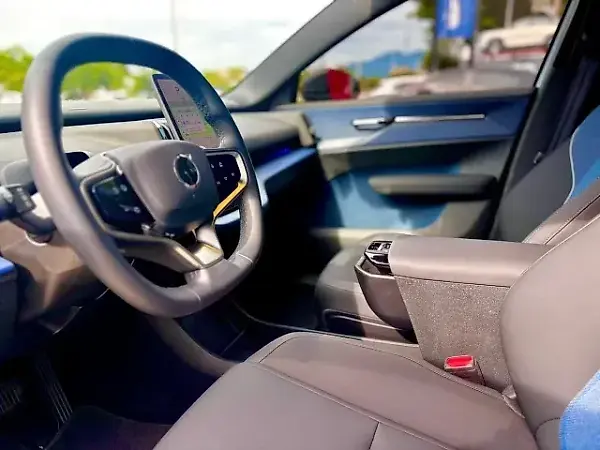 Volvo EX30 - Imagem 12